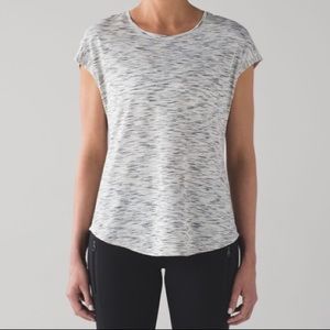 LULULEMON Lost In Pace Short Sleeve Tiger Space Dye Black White Top 6